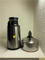 Coffee Carafe and Teapot (laundry)