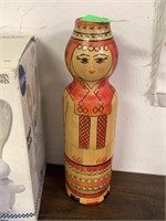 RUSSIAN WOOD HAND PAINTED BOTTLE HOLDER