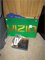 VIZIO 24" TV W/ REMOTE