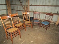 5 COUNTRY CHAIRS