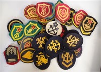 Quantity of cloth military patches