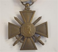 French Croix Du Guerre Theatres D'Operations Medal