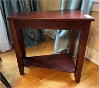 24" End Table