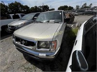 1998 Nissan Frontier Tow# 2777