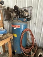 Duracraft 5hp Vertical Air Compressor