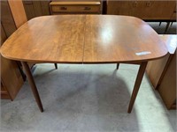 MID CENTURY DINING TABLE WITH POP UP LEAF
