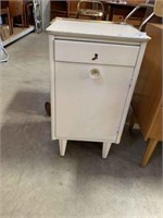 PAINTED SMALL CABINET WITH 1 DRAWER & 1