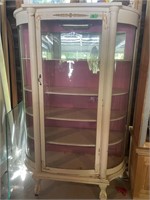 Curved Glass Display Case w Light