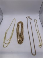 CHAIN NECKLACE LOT