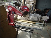 MK 101 tile saw with stand