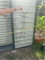 country store wire display