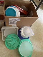 Tupperware & Plastic Containers