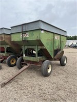 Dakon 250 bushel gravity wagon Kewanee gear