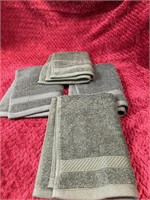 4 x Fingertip Towels