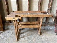 Wooden Work Bench With Vise