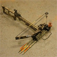 Horton Yukon SL Crossbow & Arrows