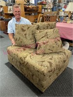 Nice large ottoman & 3 matching pillows