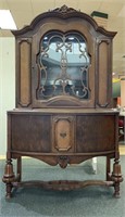 Mahogany depression era china cabinet, Mfg. by