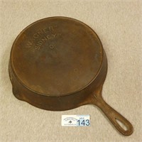 Wagner #8 Cast Iron Frying Pan