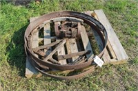 (2) Wood Wagon Wheel rims