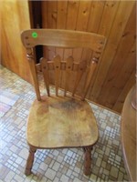 WOOD CHAIR