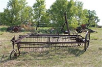 IH Side Delivery Rake 3-Bar Basket on Steel