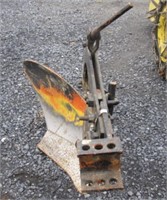 Layoff Plow for Lawn Tractor