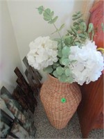 WICKER URN WITH ARTIFICIAL FLOWERS
