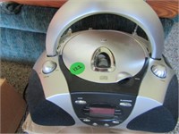 RADIO WITH DISK PLAYER