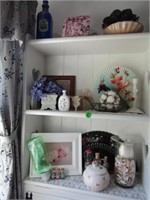 CONTENTS - SHELLLS, PICTURES, KNICK KNACKS AND