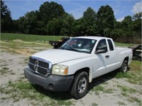 2005 Dodge DAKOTA