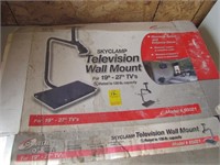 Wall mount for tv