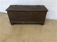 Antique Grain Painted Small Kindling Box