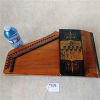Lap Harpsichord