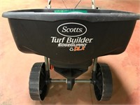 Scotts Turf Builder Spreader