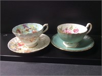 2 Aynlsey Teacups & Saucers