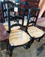 4pc Famhouse Dinig Chairs