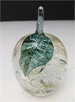 Martha Henry, Studio Art Glass Apple.