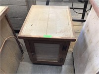 Wooden shop cabinet - needs new bottom frame
