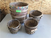 10 -Woven baskets w/handles