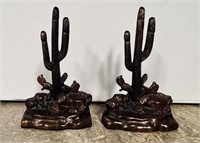Western Decor: Cactus Bookends by Dodge Inc.