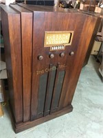Antique Edcba Radio.