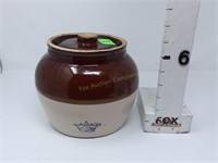 3 Quart Stoneware Bean Pot w/Crown