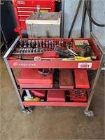 SNAP ON ROLLING CART W/ASSORTED SNAP ON/ MAC TOOLS