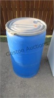 PLASTIC BARREL WITH LID AND BAND