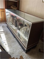 Glass retail display cabinet with lights top