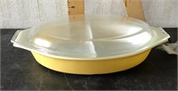 Pyrex divided vegetable dish with lid
