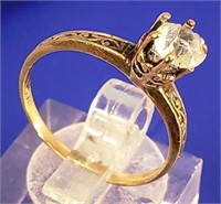 10 k Gold Solitaire Ring 1.6g Size 6