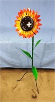 Spinning Sunflower 52"