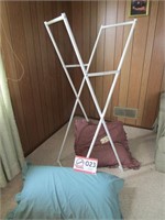 Drying/Hanging Rack, Throw Pillows